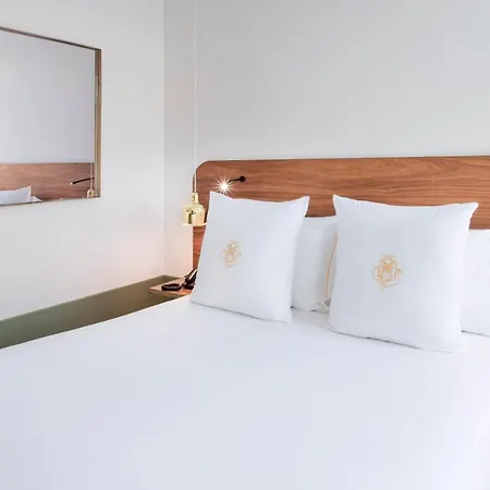 One Shot Aliados Goldsmith Hotel Oporto